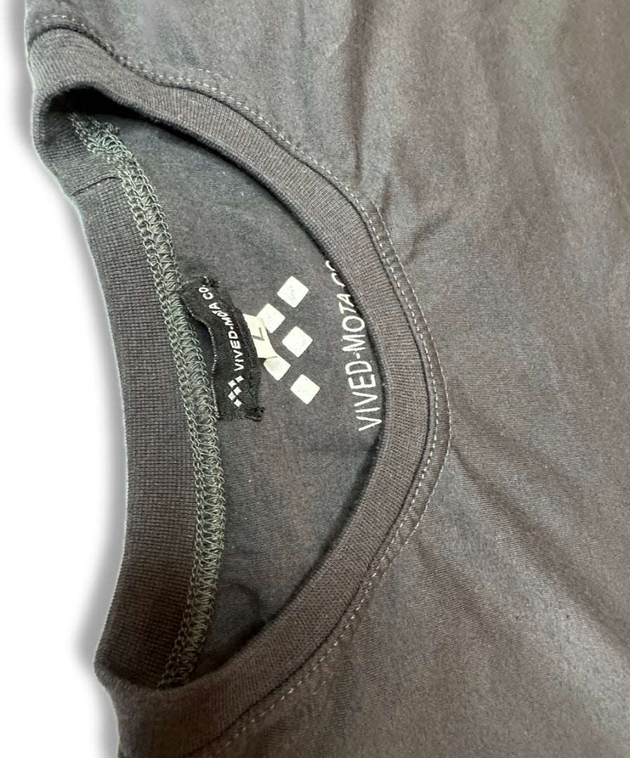 Vived-Mota Co. Genuine Short Sleeve Shirt "Charcoal" (Fold-Up Fit Option)